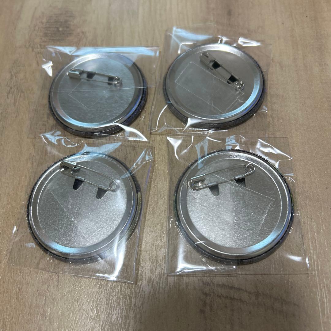 【進撃の巨人】オーケストラ Attack 音 体感 ２ 缶バッジ