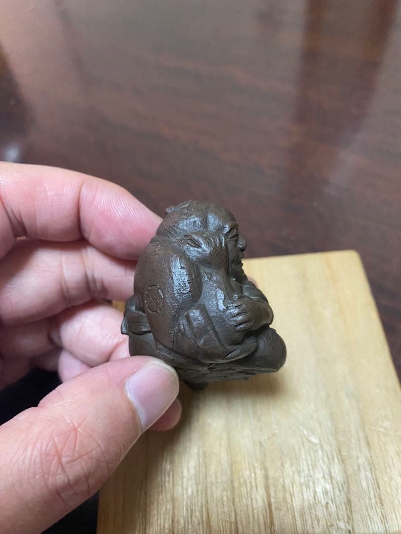 備前　置き根付　侍　焼物