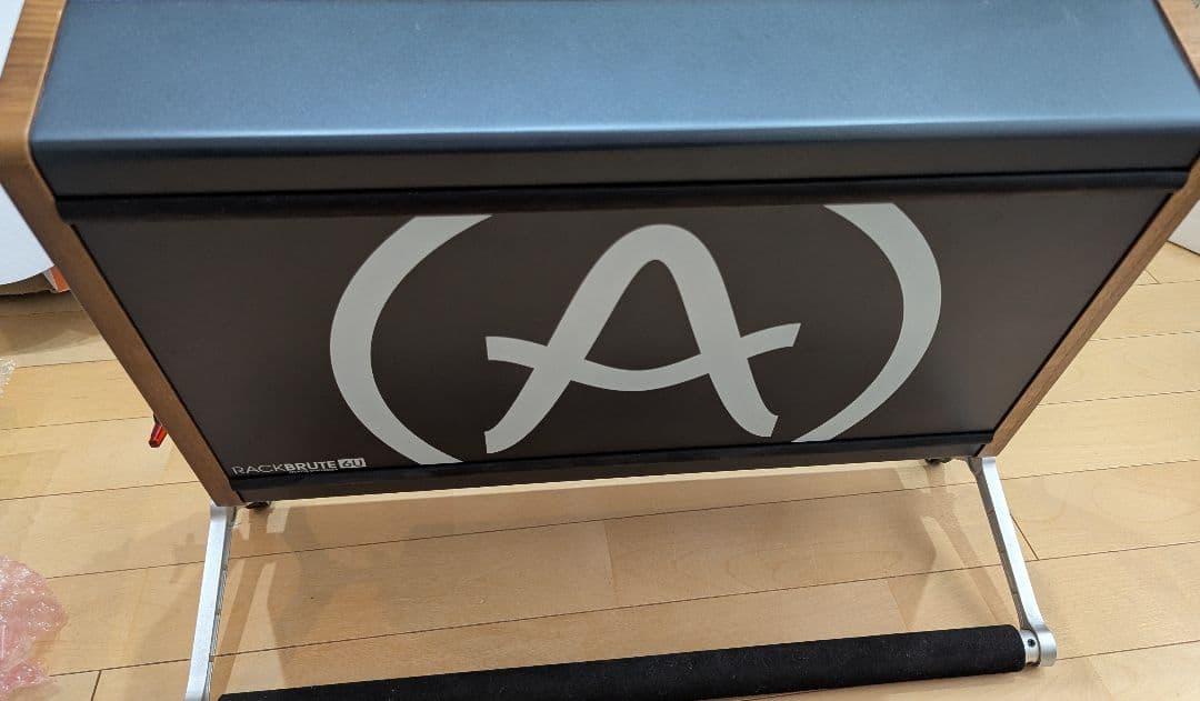 ARTURIA　RACKBRUTE 6U