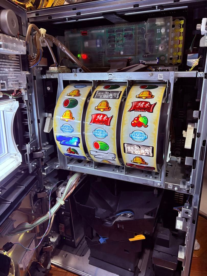 レア台 送料込み アントニオ猪木も燃えるパチスロ機 パチスロ実機 不要機