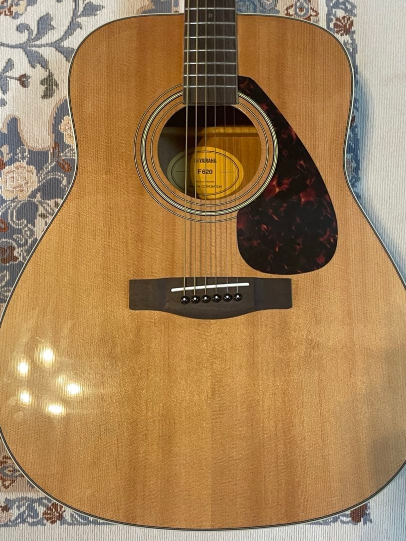 ハ*ー様 YAMAHA F620 アコースティックギター