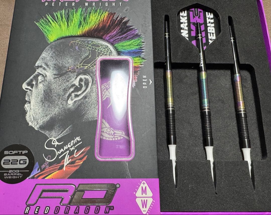 レッドドラゴン スネークバイト ピーター・ライト ワールドチャンピオン 2020