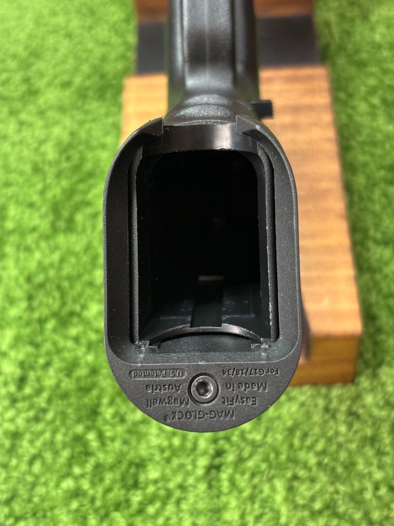 東京マルイ グロック17 3rd カスタム品　フリーダムアート　アキュコンプ仕様