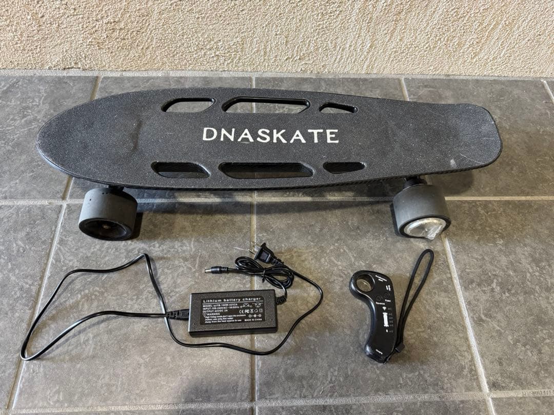 DNASKATE 電動スケートボード 4段変速