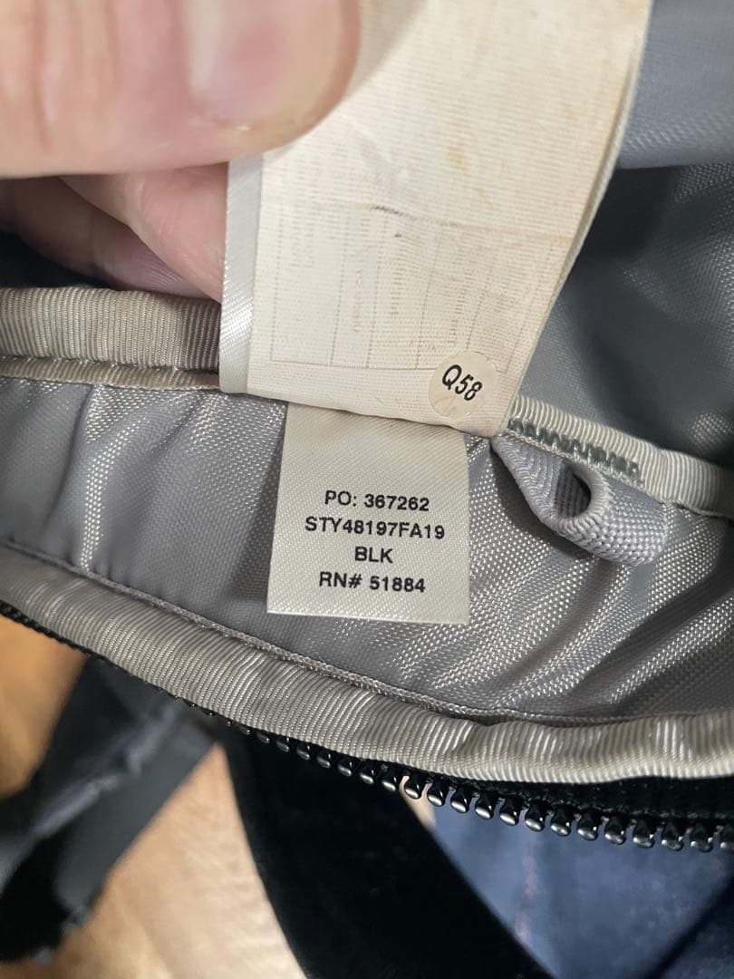 patagonia パタゴニア　スノードリフター30L ブラック