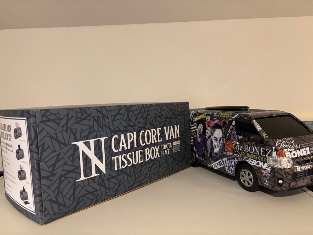 THE BONEZ フィギュア　ティッシュケース　車