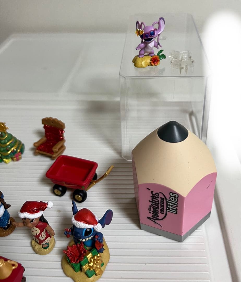 ディズニー、アニメータードール（ミニ）リトルズ、ラプンツェル、ステッチフィギュア