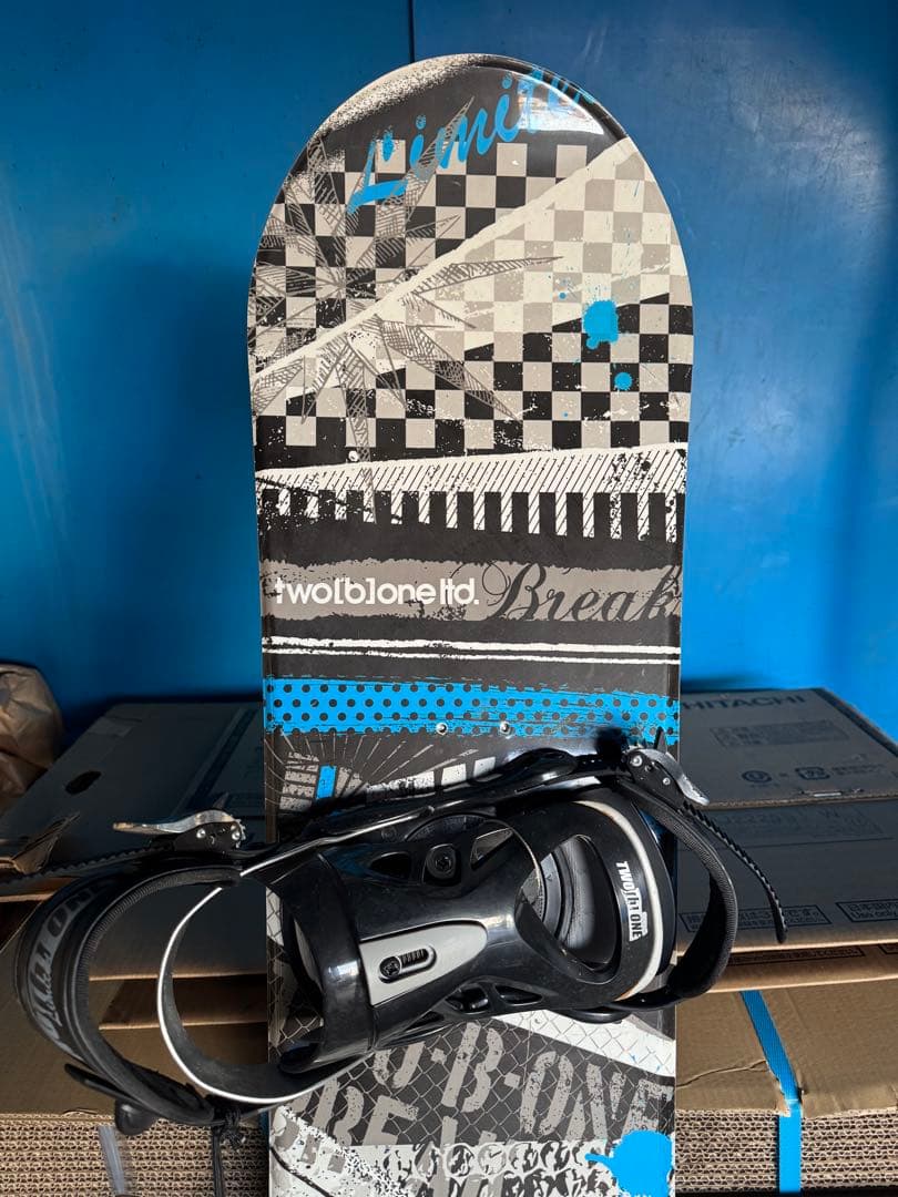 TWO B ONE スノーボード ビンディング付 154cm