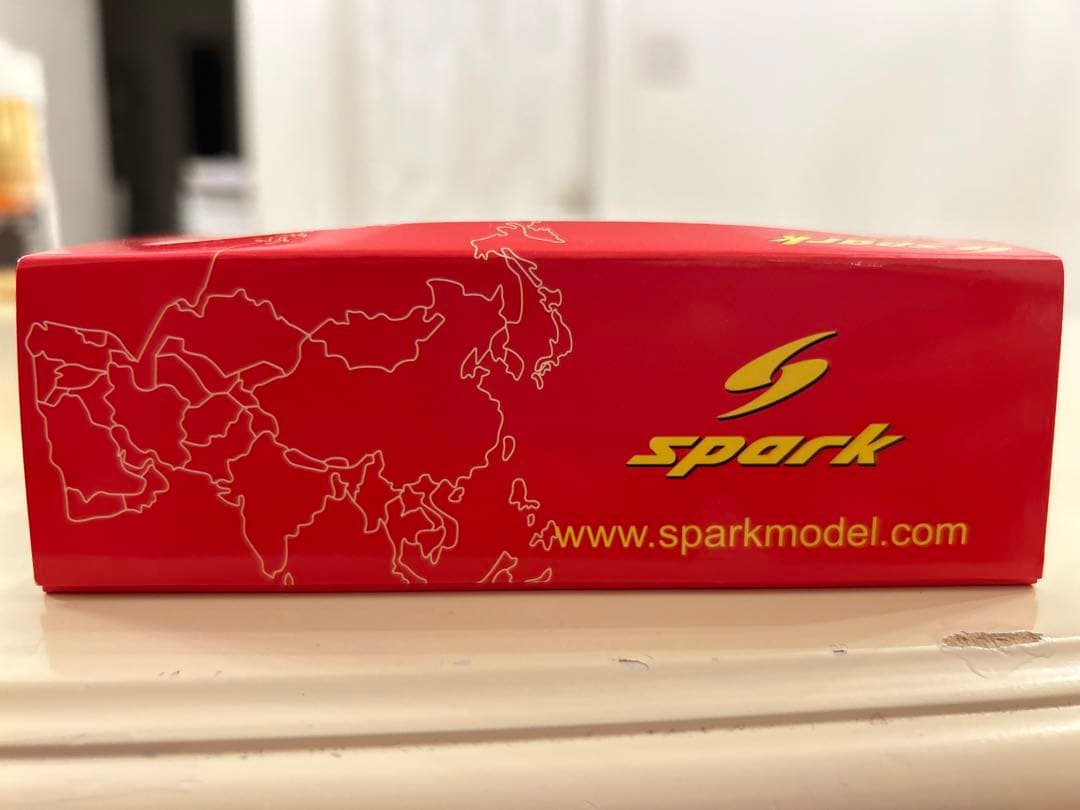 ミニカー  320 Turbo Ian Grey 1/43 SPARK MODEL