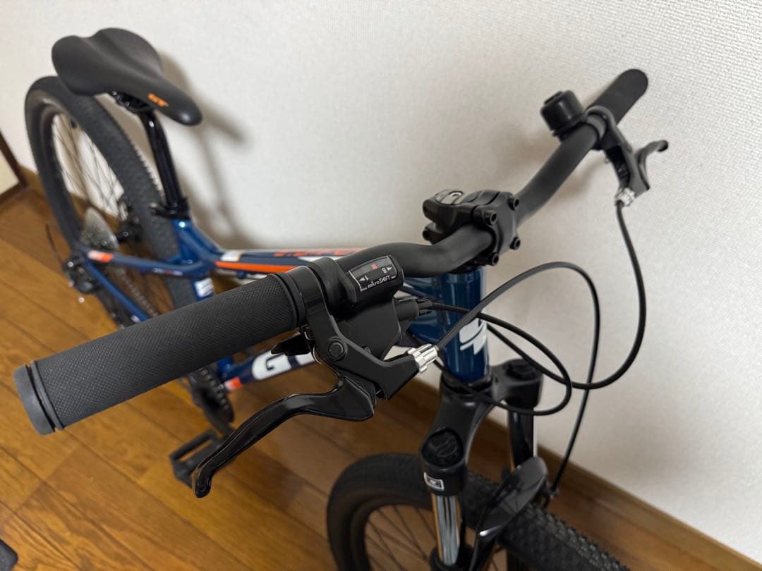 GT マウンテンバイク 26インチ 【子供用自転車】【直接お引き取り希望】