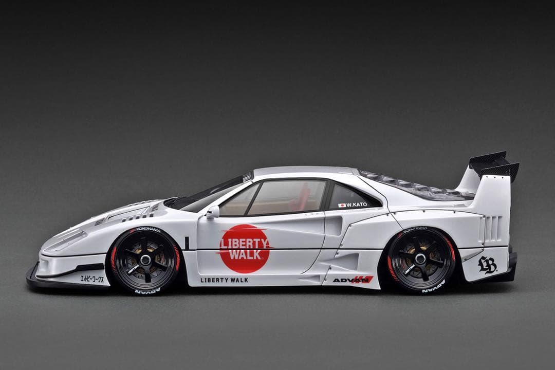 イグニッションモデル F40 1/18 LB-WORKS 40 White