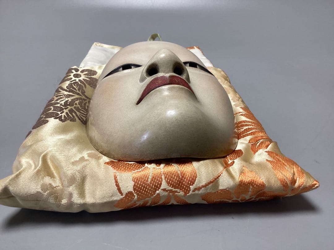 委託品　能面　能面師『堀安右衛門』作　増女　共箱　売り切り