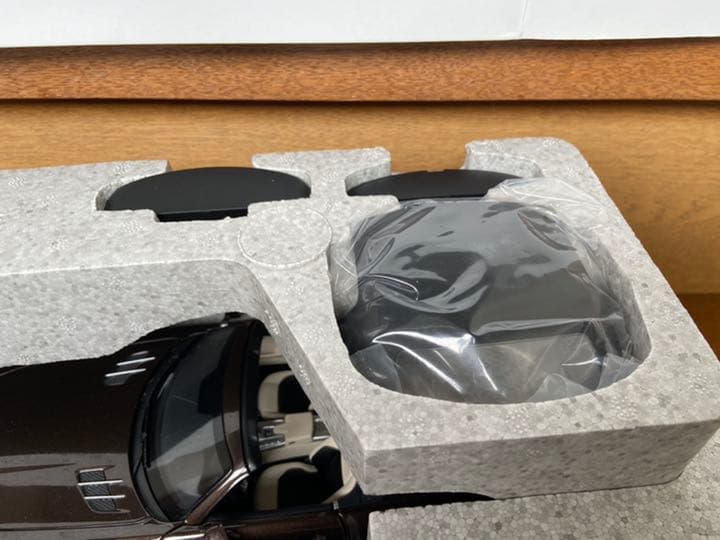 ミニカー Mercedes-Benz SLS AMG Roadster