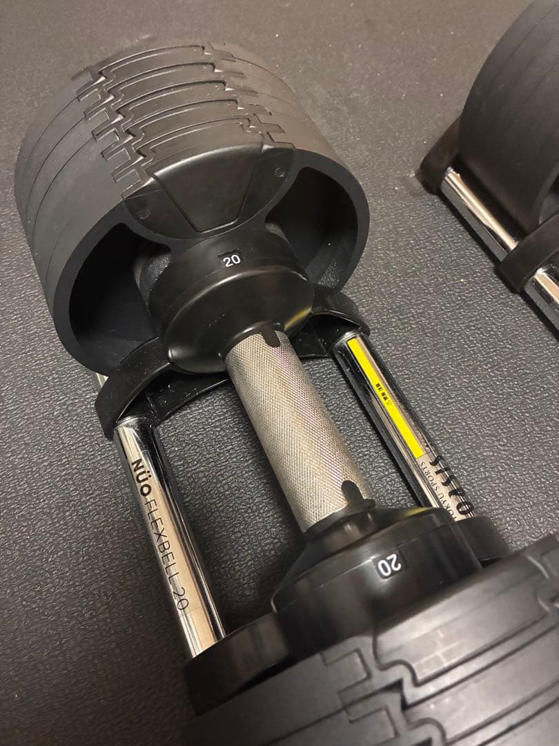 NUO FLEXBELL 20kg 4kg刻み 可変式ダンベル
