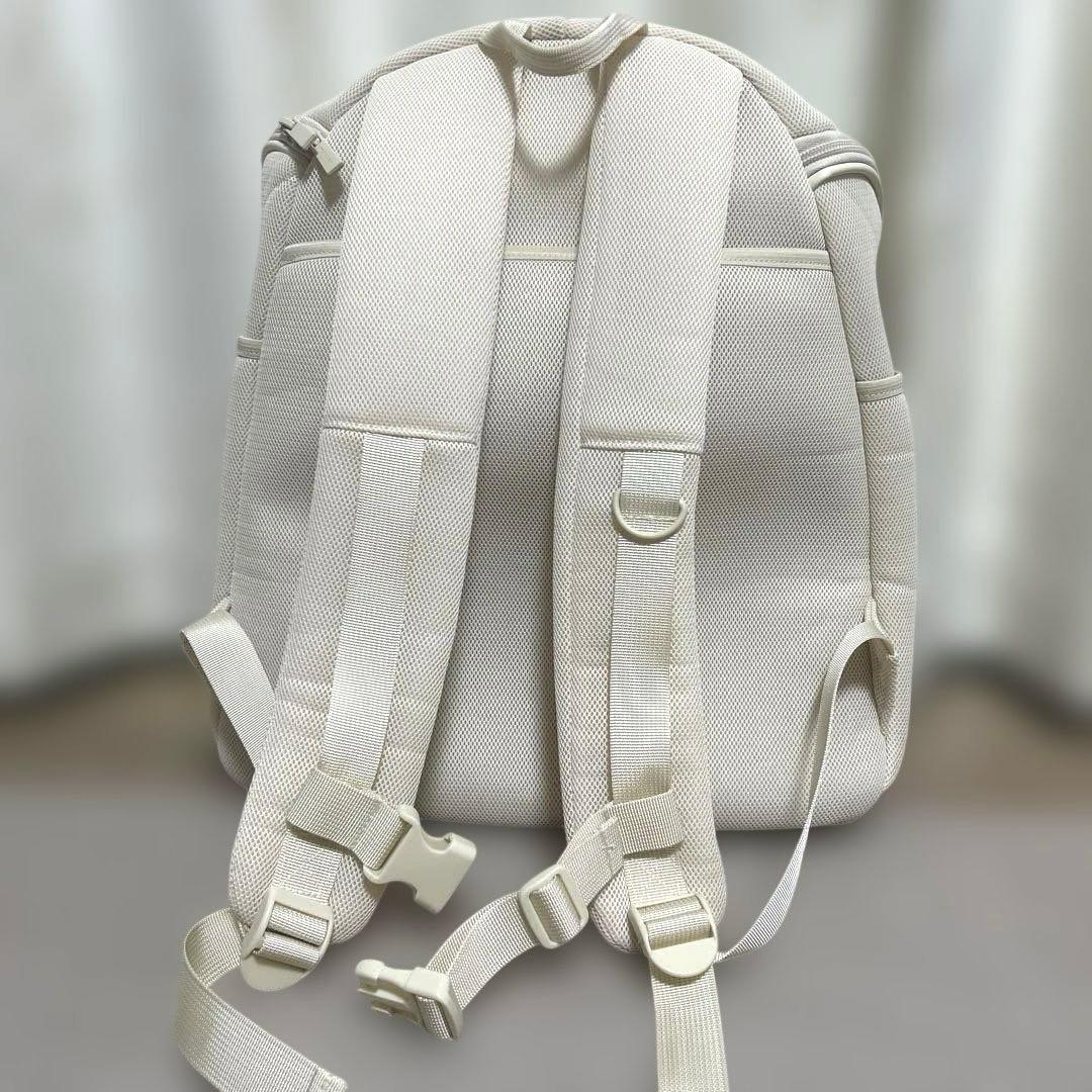 moncheri 軽量メッシュ巾着リュック　ベージュ　Mサイズ