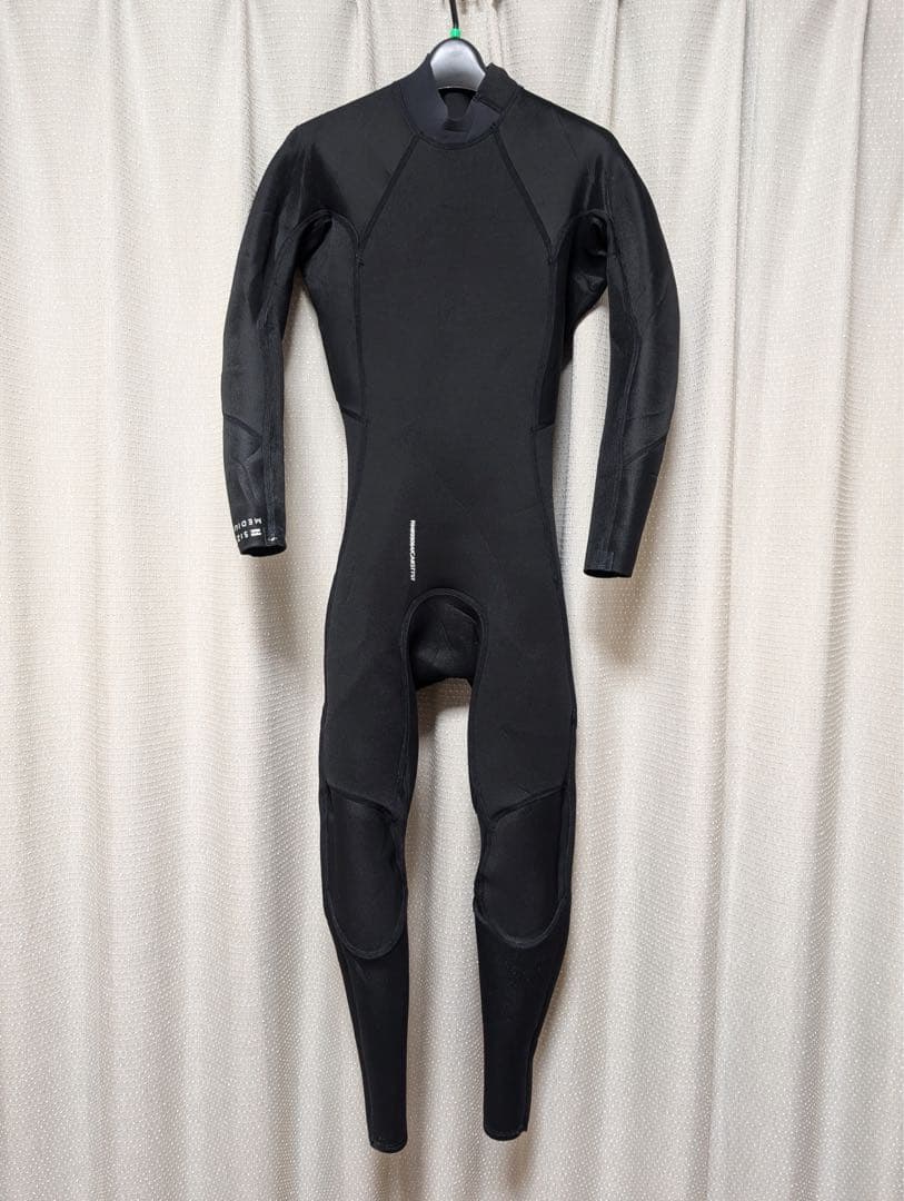BILABONG(ビラボン)3×2mm フルスーツ メンズMサイズ