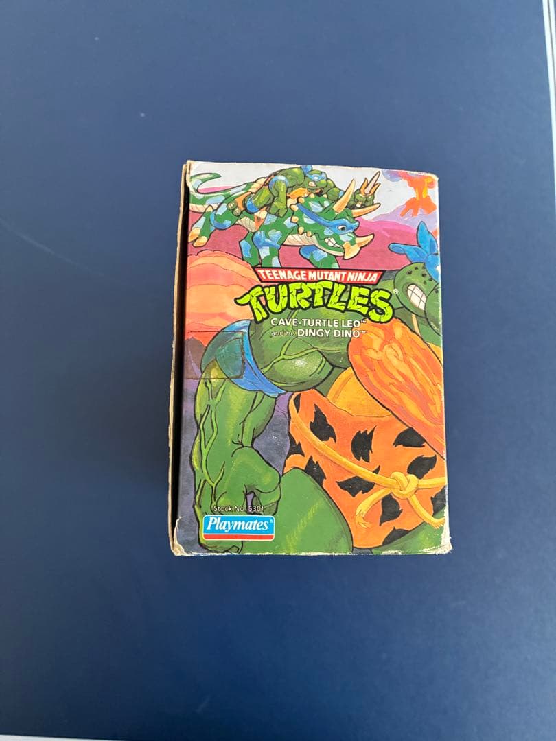 お値下げします。ニンジャタートルズ　恐竜レオナルド