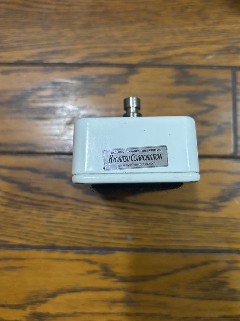 【箱、ステッカー付き】electro-harmonix Pitch Fork