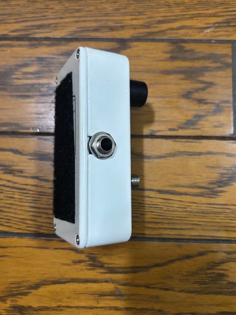 【箱、ステッカー付き】electro-harmonix Pitch Fork