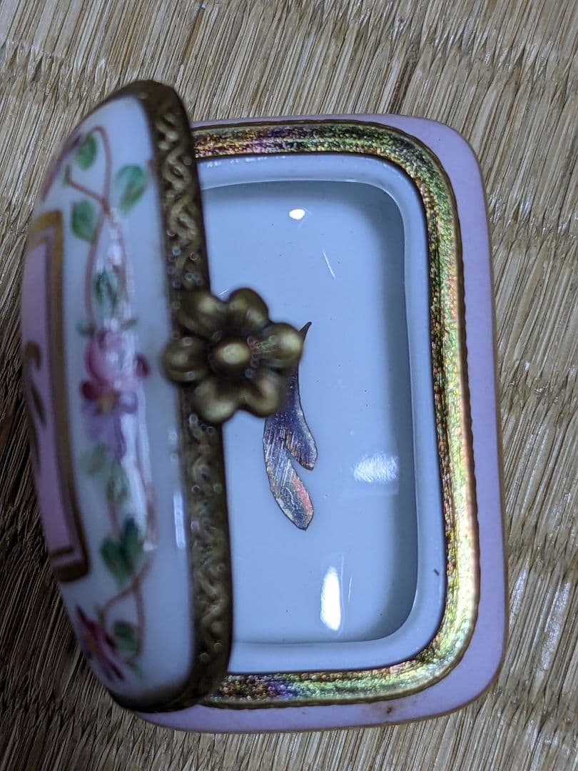 ♦リモージュ フランス製 デュバリー磁器 ４足トリンケットボックス アンティーク