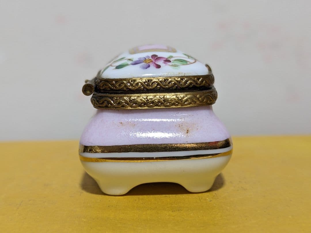♦リモージュ フランス製 デュバリー磁器 ４足トリンケットボックス アンティーク