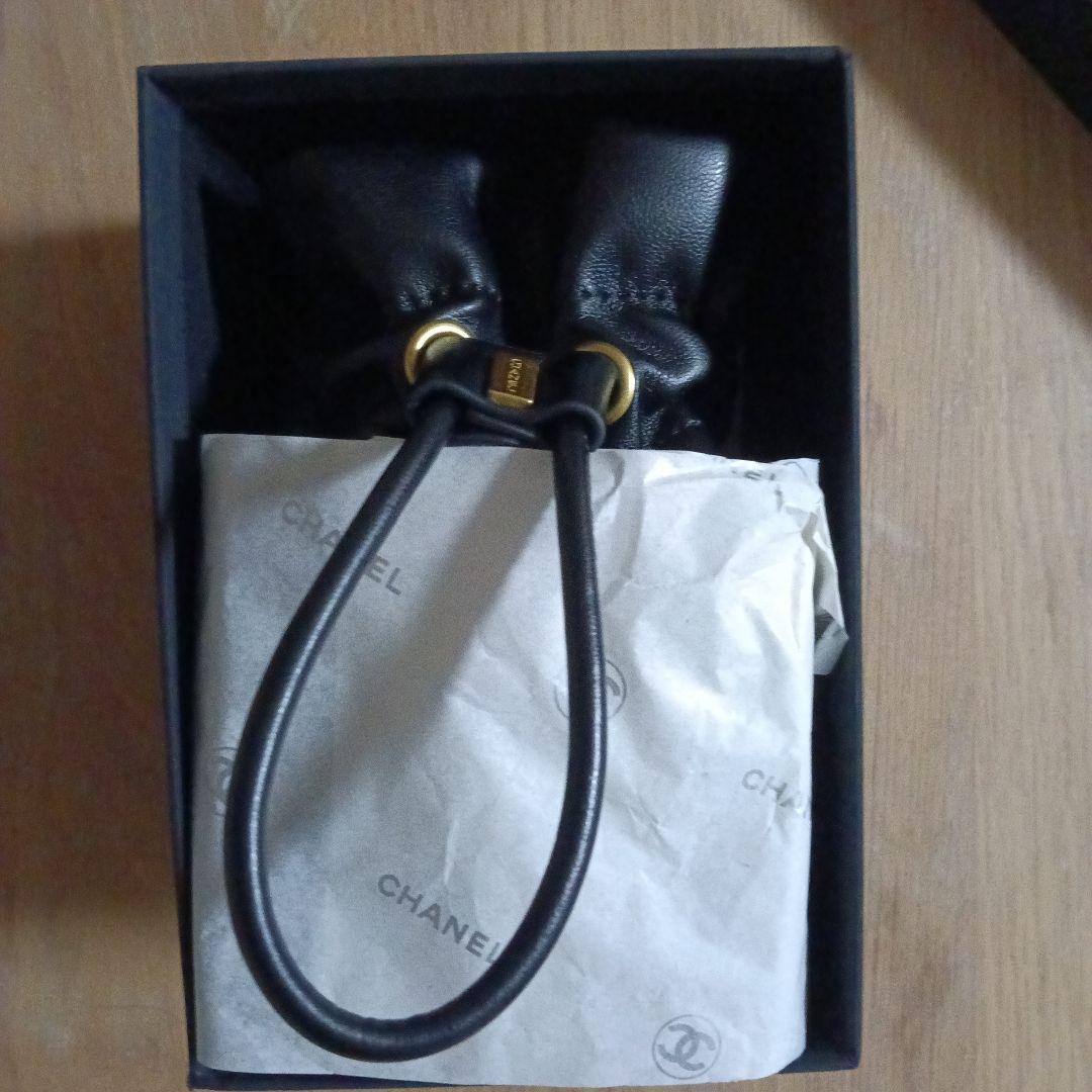 CHANEL キルティングショルダーバッグ