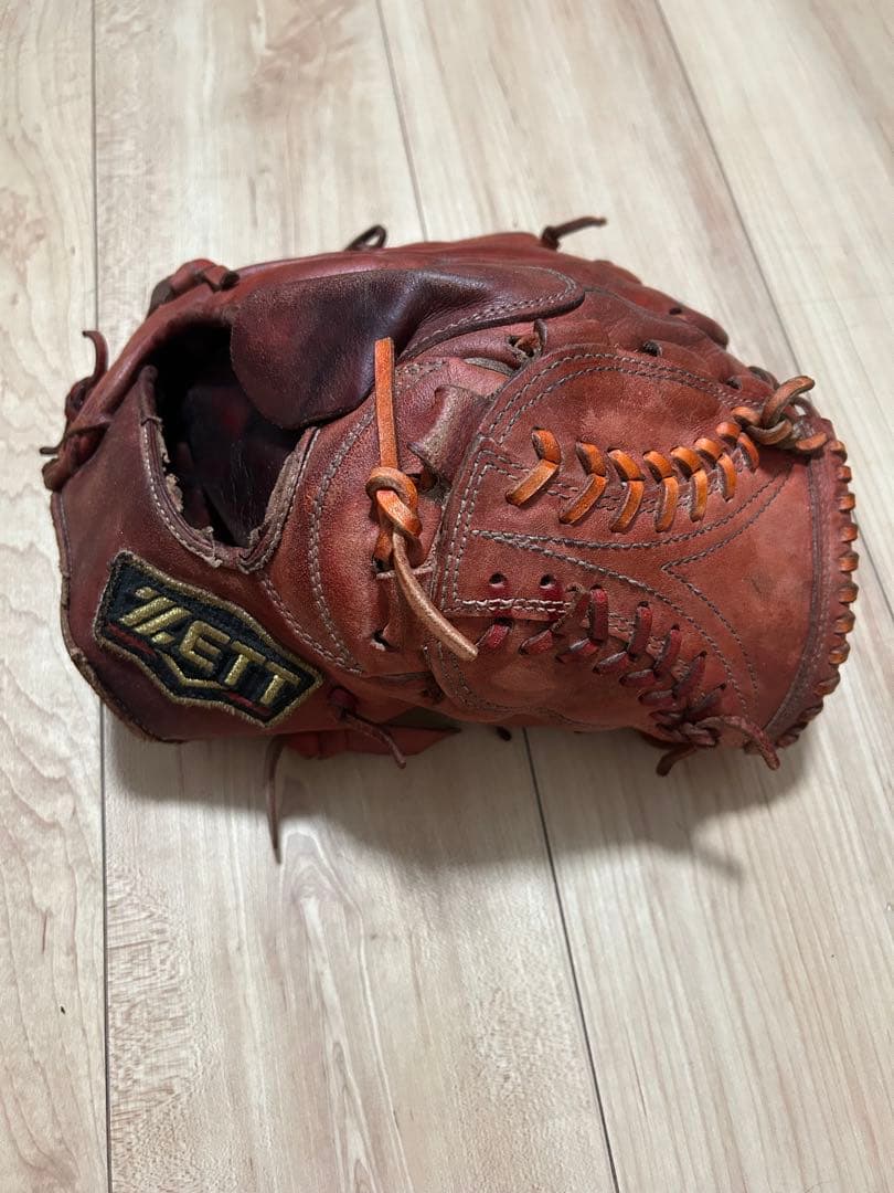 ZETT プロステイタス投手硬式グローブ