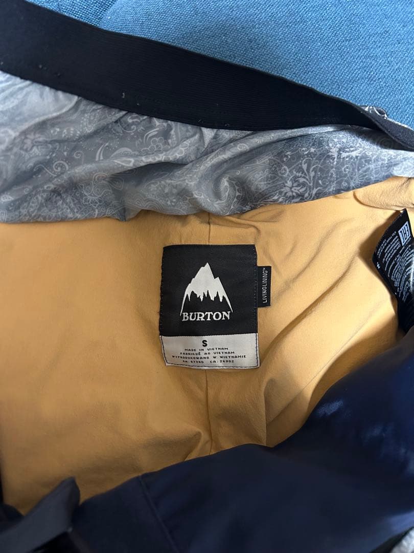 シーズン最終値下げ！Burtonスノーボードジャケット&グレーパンツセット美品