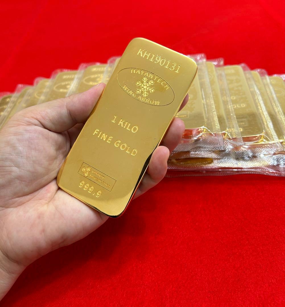 ゴールドバー1kgモデル　金の延べ棒　金塊インゴッド2個