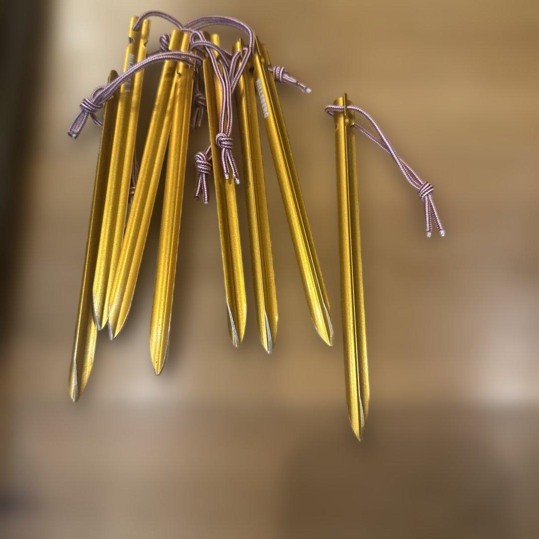 ヒルバーグ エナン サンド メッシュインナー付き