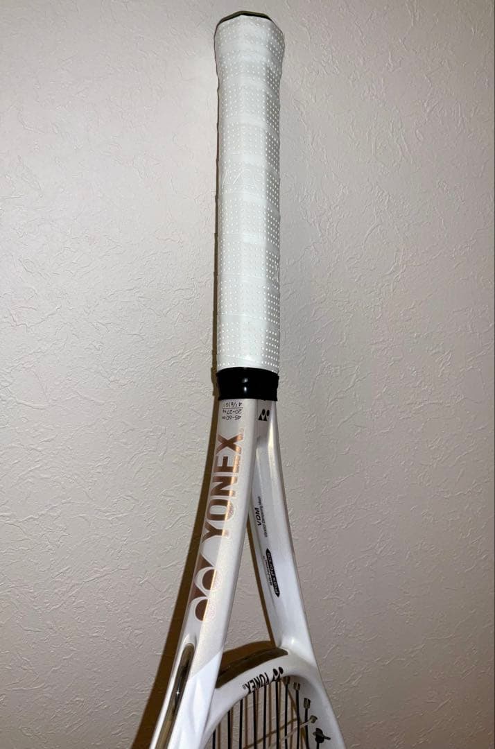 【YONEX】 VCORE 100 SAND BEIGE　サンドベージュ　白