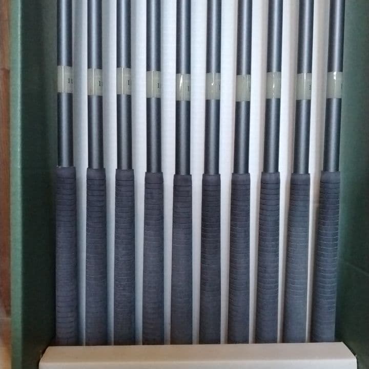 MOMENTUM　アイアン10本セるットSシャフト