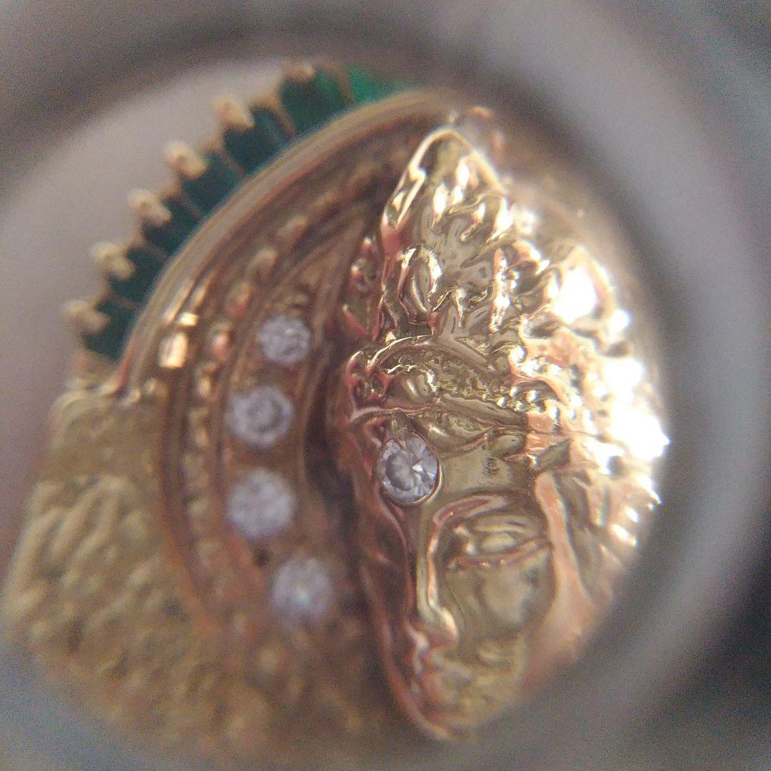 K18ペンダントトップ。菩薩像。仏様。ダイヤモンド。エメラルド。13.5g。中古