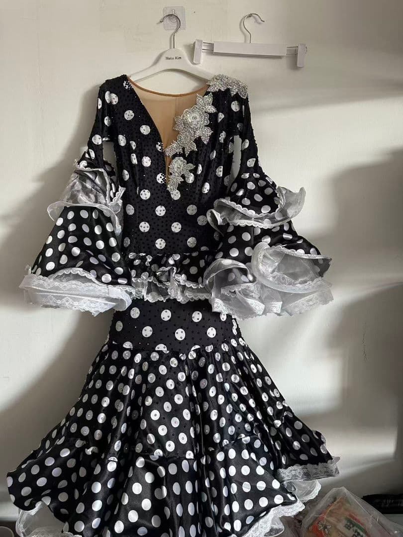 オーダーメイド　社交ダンス衣装　水玉 ストーン スタンダードドレス
