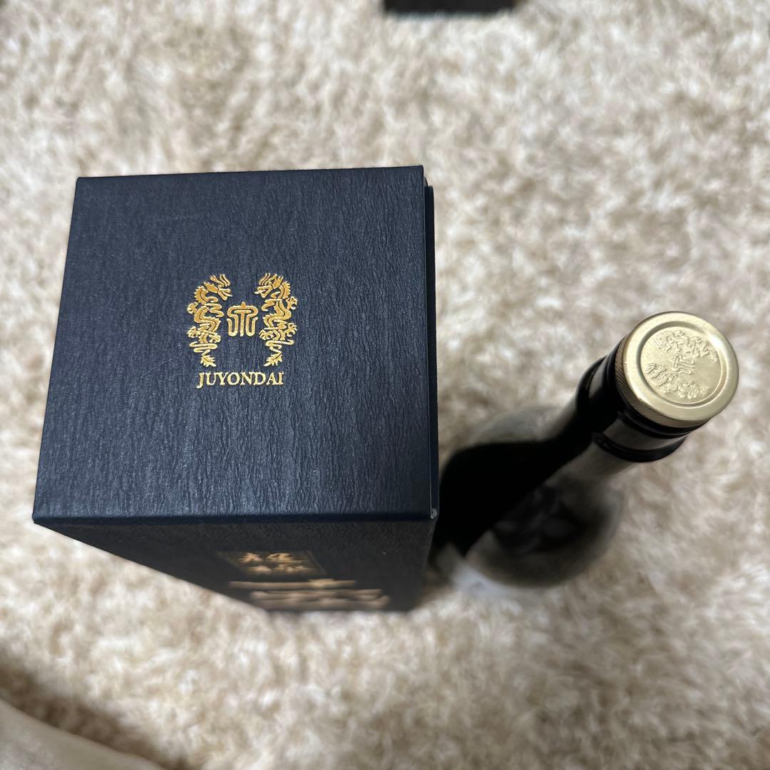 空瓶　十四代超極720ml 2025年化粧箱付き