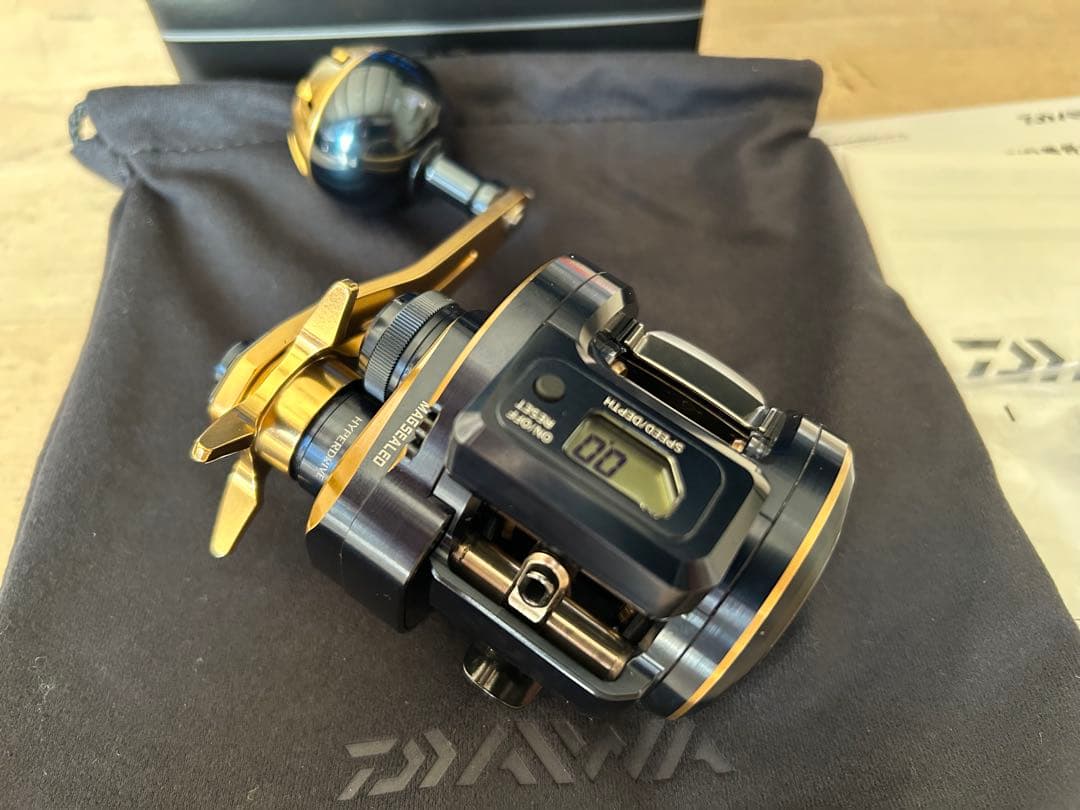 21 ソルティガIC 100 ベイトリール