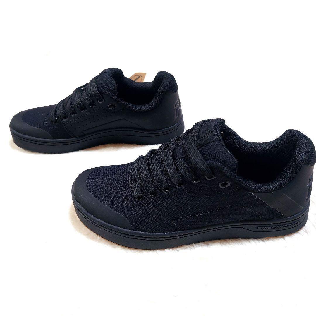 新品タグ付き マウンテンバイクシューズ ライドコンセプト Livewire 24