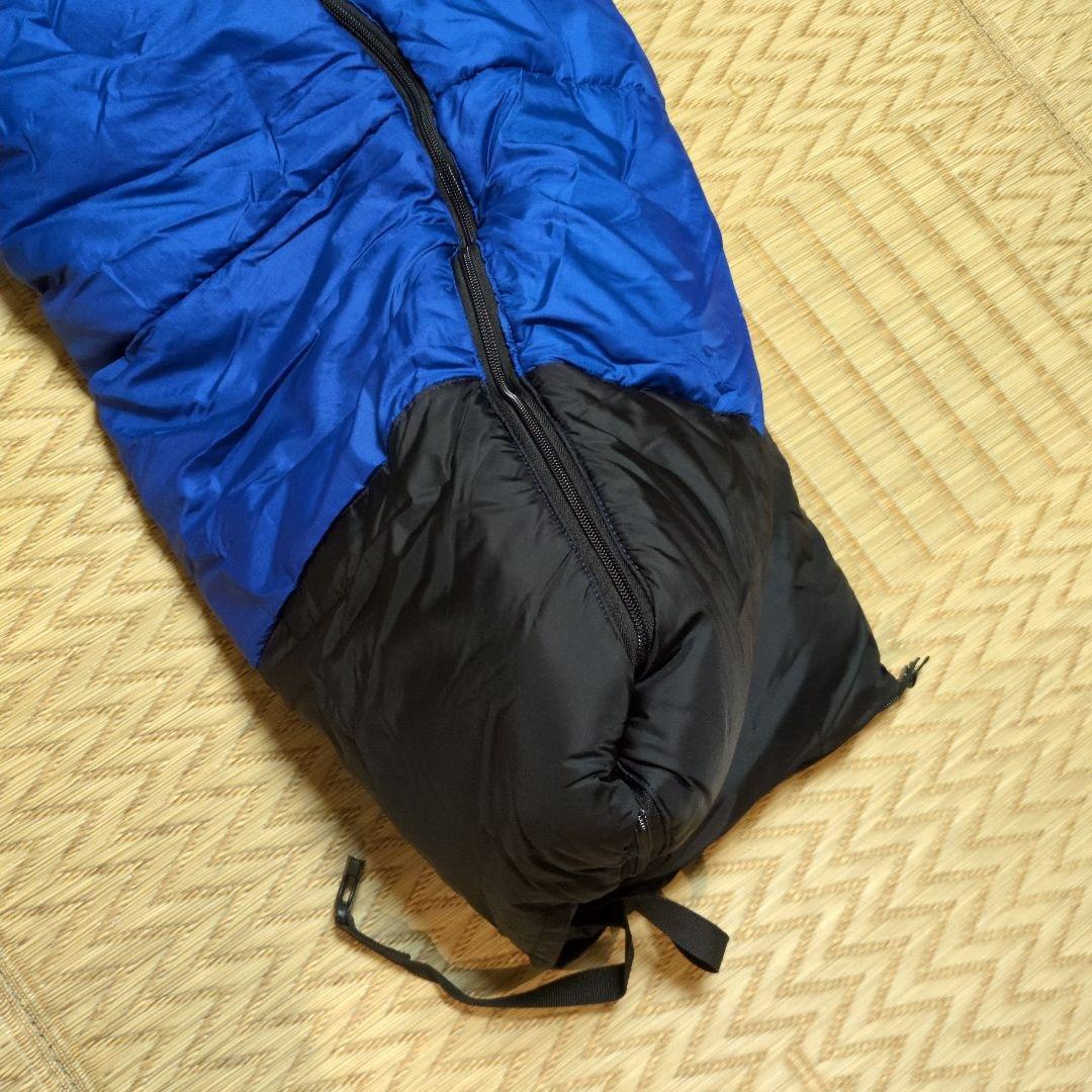 【美品】ISUKA スノートレック1300 冬モデル　イスカ　シュラフ寝袋