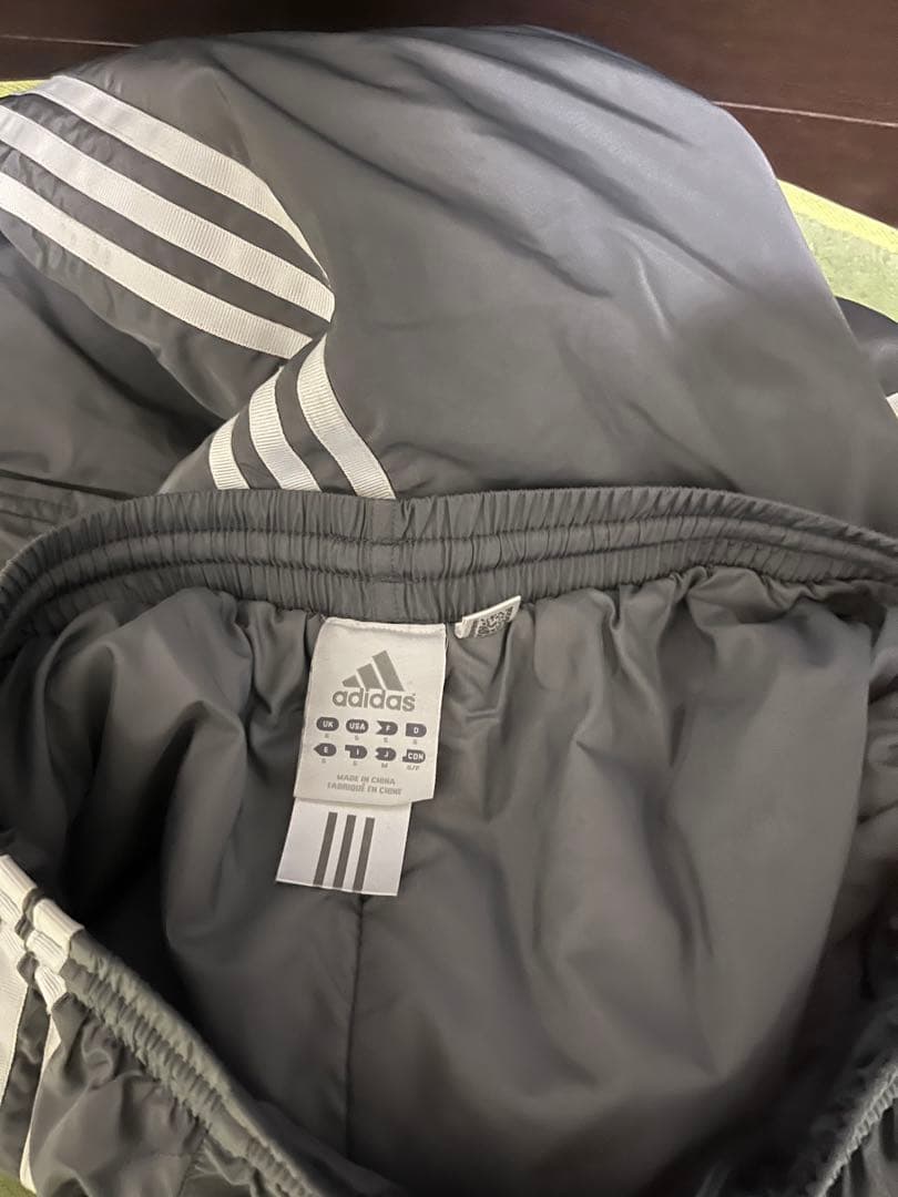 アディダスセットアップ　中綿　ダウン　ウォーマー　M
