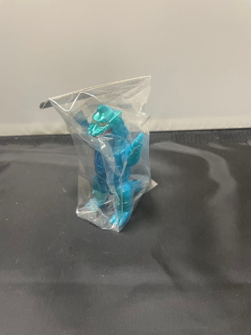 M1号 ブルマァク復刻 怪獣のたまご