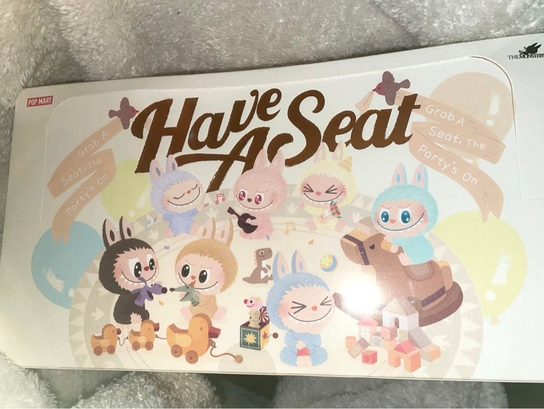 ラブブ ハブアシート labubu have a seat アソート　BOX