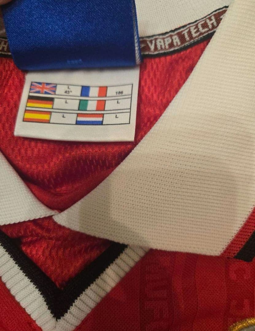 m*o様 マンチェスター・ユナイテッド 1999年チャンピオンリーグ優勝記念ユニ