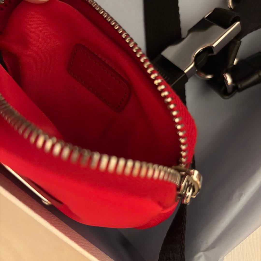 プラダ ペットリード 2YG008 レッド ナイロン 新品 未使用品 正規品