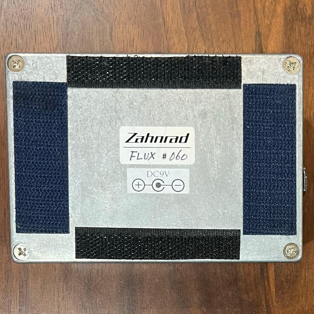 Zahnrad FLUX ファズ エフェクター