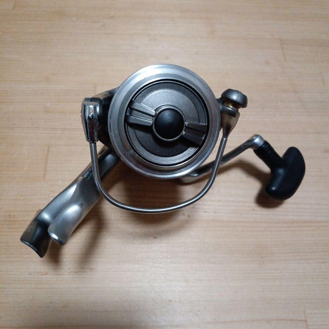 人気ブランド　ダイワ　トライソ　レバーブレーキリール　2300番