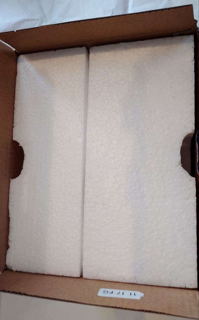 ディズニー ショーケース ベル 美女と野獣 Belle Disney 希少品