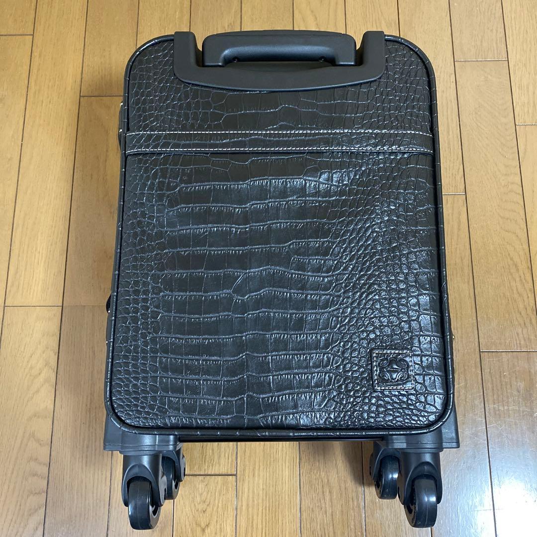 スワニー　キャリーケース クロコダイル型押し　18L スーツケース　トランク