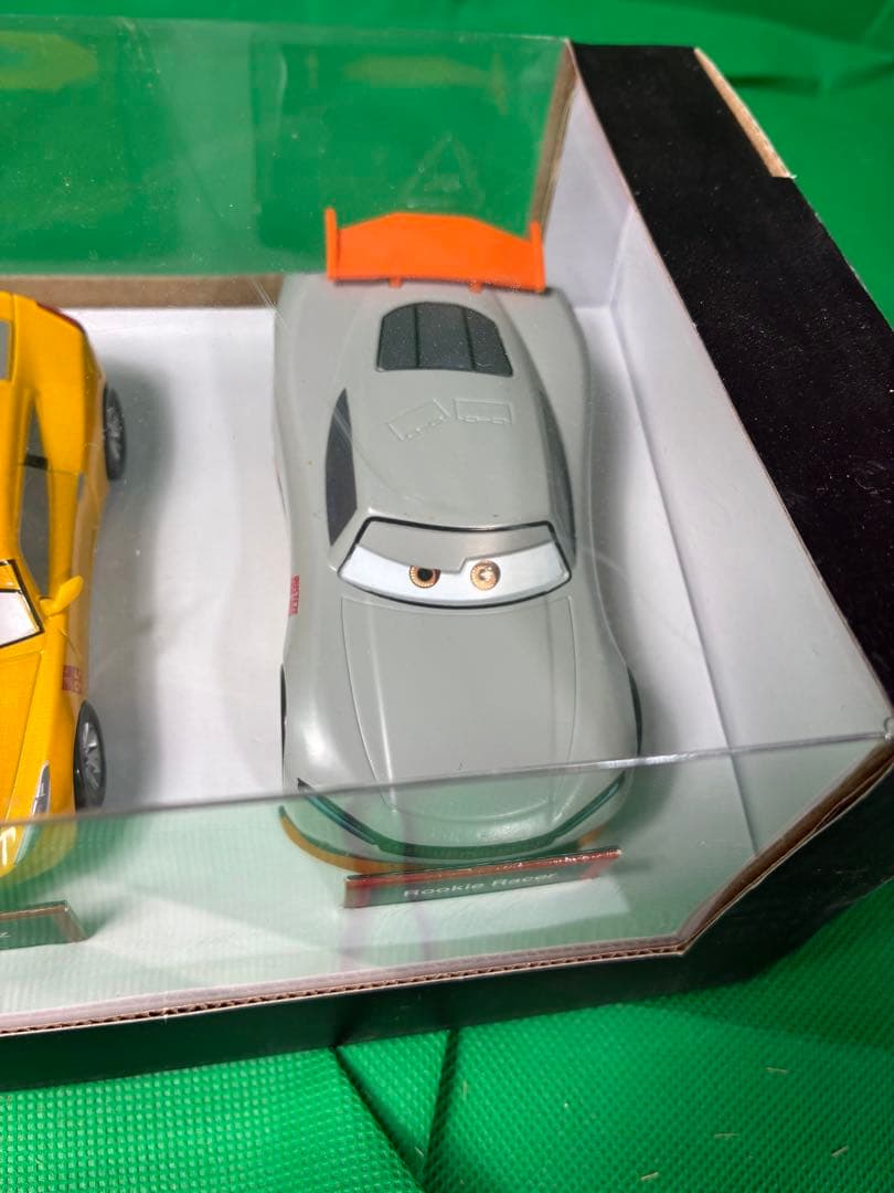 カーズ　ダイキャストミニカー5台セット