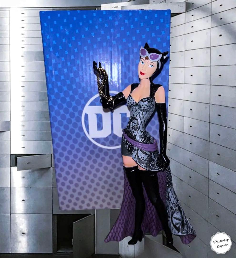 エネスコ　バットマン　キャットウーマン　セリーナカイル　フィギュア　置物