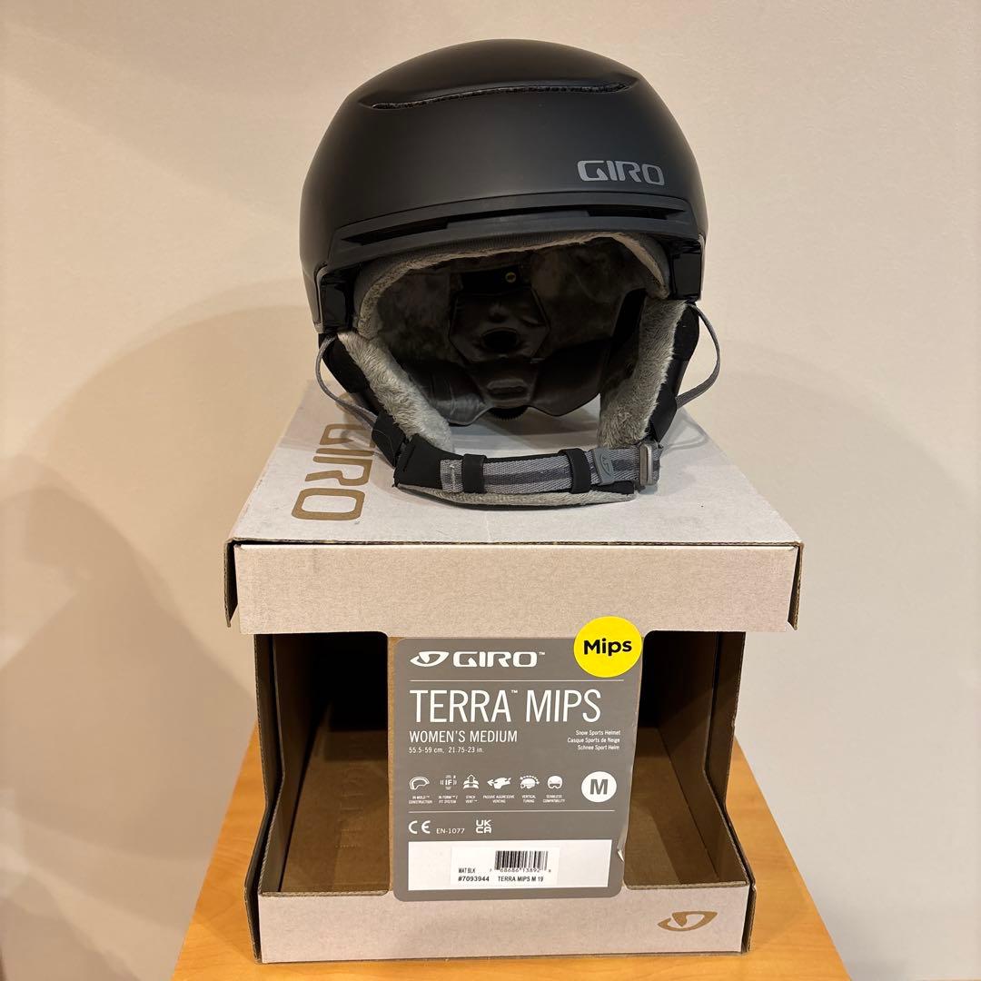 GIRO ヘルメット(ウィメンズMサイズ)